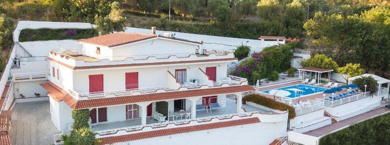 Villa Milena Apartments & Rooms Agropoli Buitenkant foto